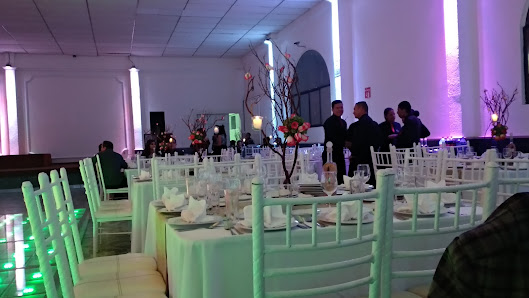 Salón De Eventos J. Lucano